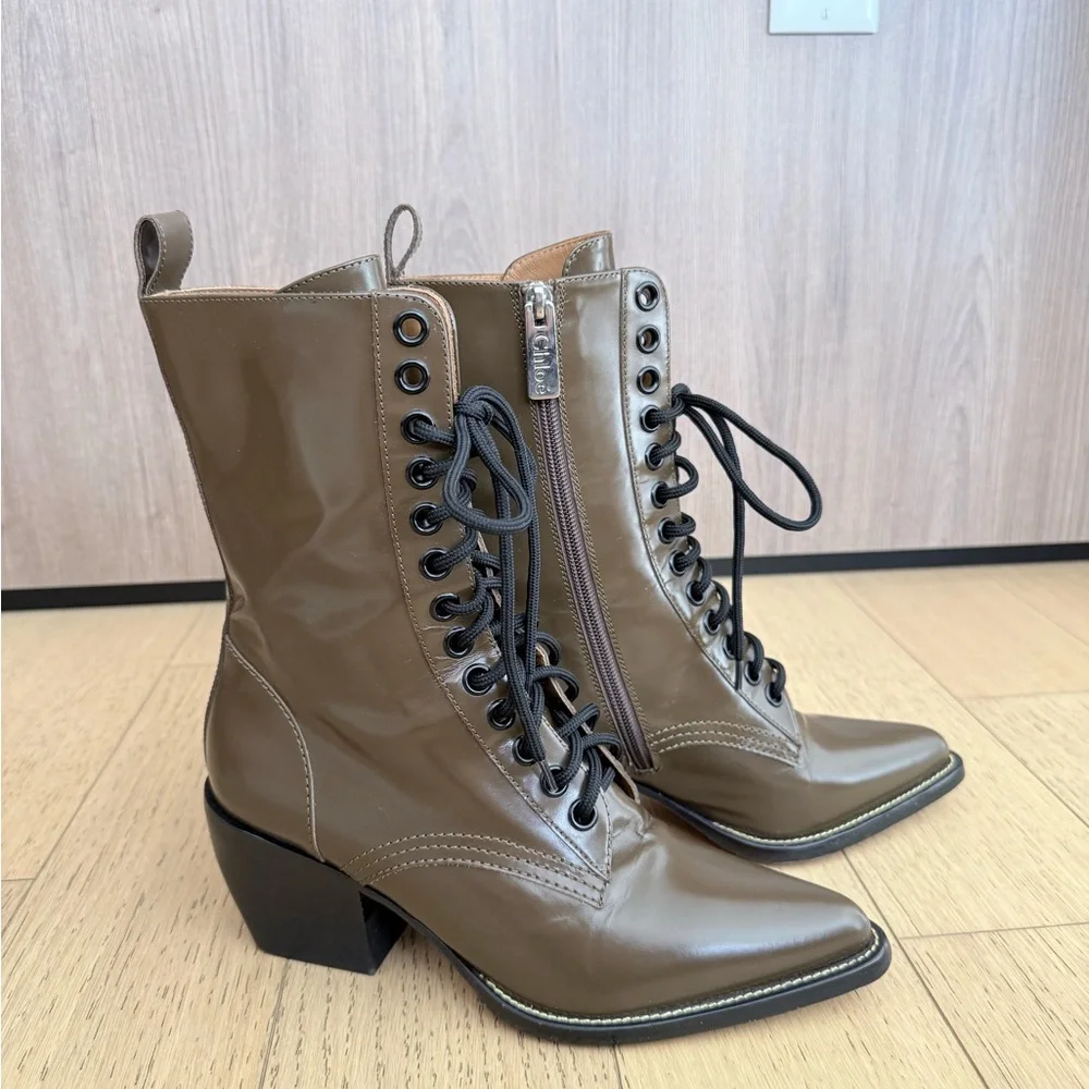 Chloé Brown Lace-Up Ankle Boots - Picture 4 of 9
